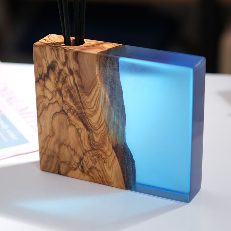 Epoxy Reed Diffuser Square, Handmade Wood Resin Diffuser with Black Reed Wood Sticks, Housewarming Gift, Luxury Home Decor, Christmas Gift - Art Wood Lab