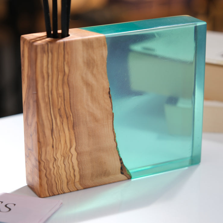Epoxy Reed Diffuser Square, Handmade Wood Resin Diffuser with Black Reed Wood Sticks, Housewarming Gift, Luxury Home Decor, Christmas Gift - Art Wood Lab