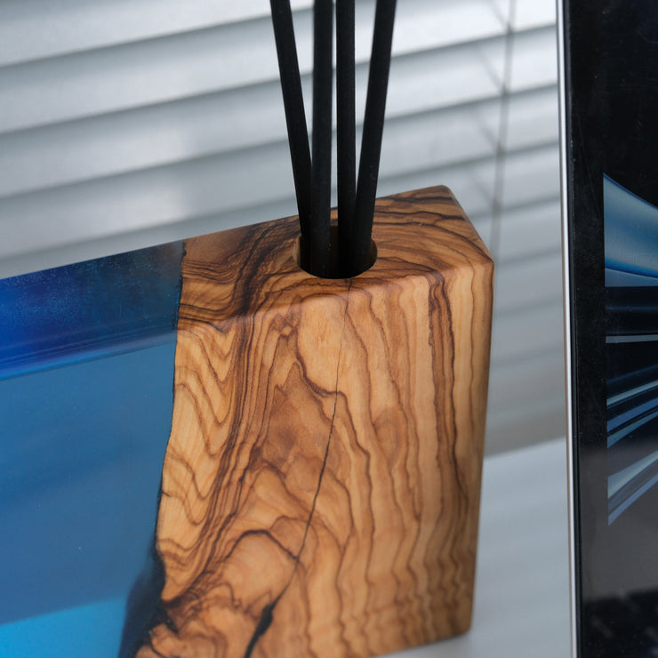 Epoxy Reed Diffuser Square, Handmade Wood Resin Diffuser with Black Reed Wood Sticks, Housewarming Gift, Luxury Home Decor, Christmas Gift - Art Wood Lab