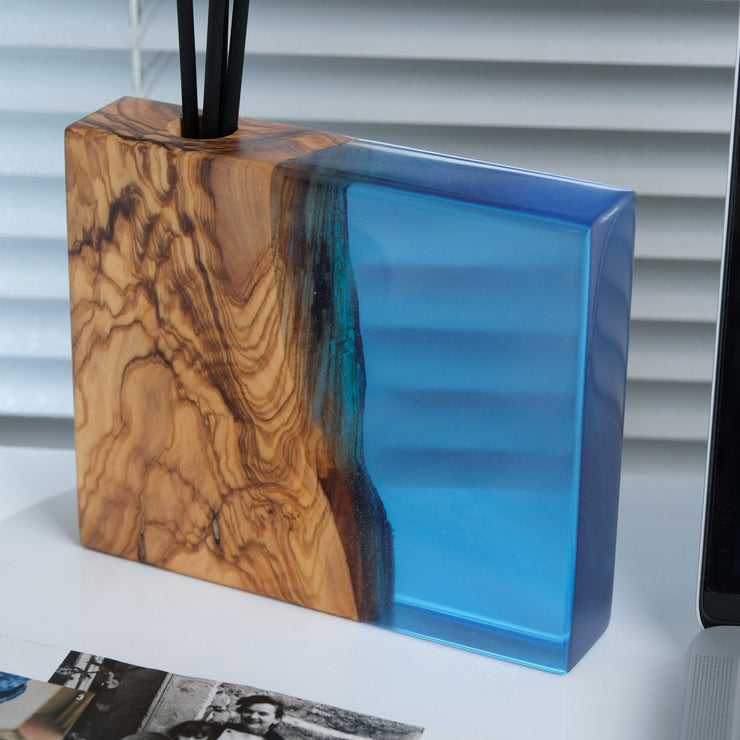 Epoxy Reed Diffuser Square, Handmade Wood Resin Diffuser with Black Reed Wood Sticks, Housewarming Gift, Luxury Home Decor, Christmas Gift - Art Wood Lab