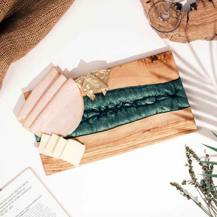 Personalized Custom Charcuterie Board, Handmade Resin Serving Board, Perfect for Kitchen and Dining, New Home Gift (Copy) - Art Wood Lab