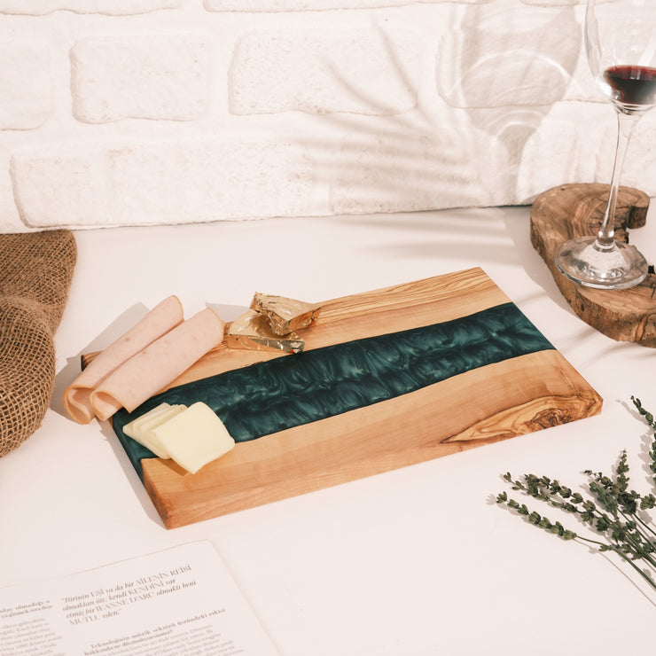 Personalized Custom Charcuterie Board, Handmade Resin Serving Board, Perfect for Kitchen and Dining, New Home Gift (Copy) - Art Wood Lab